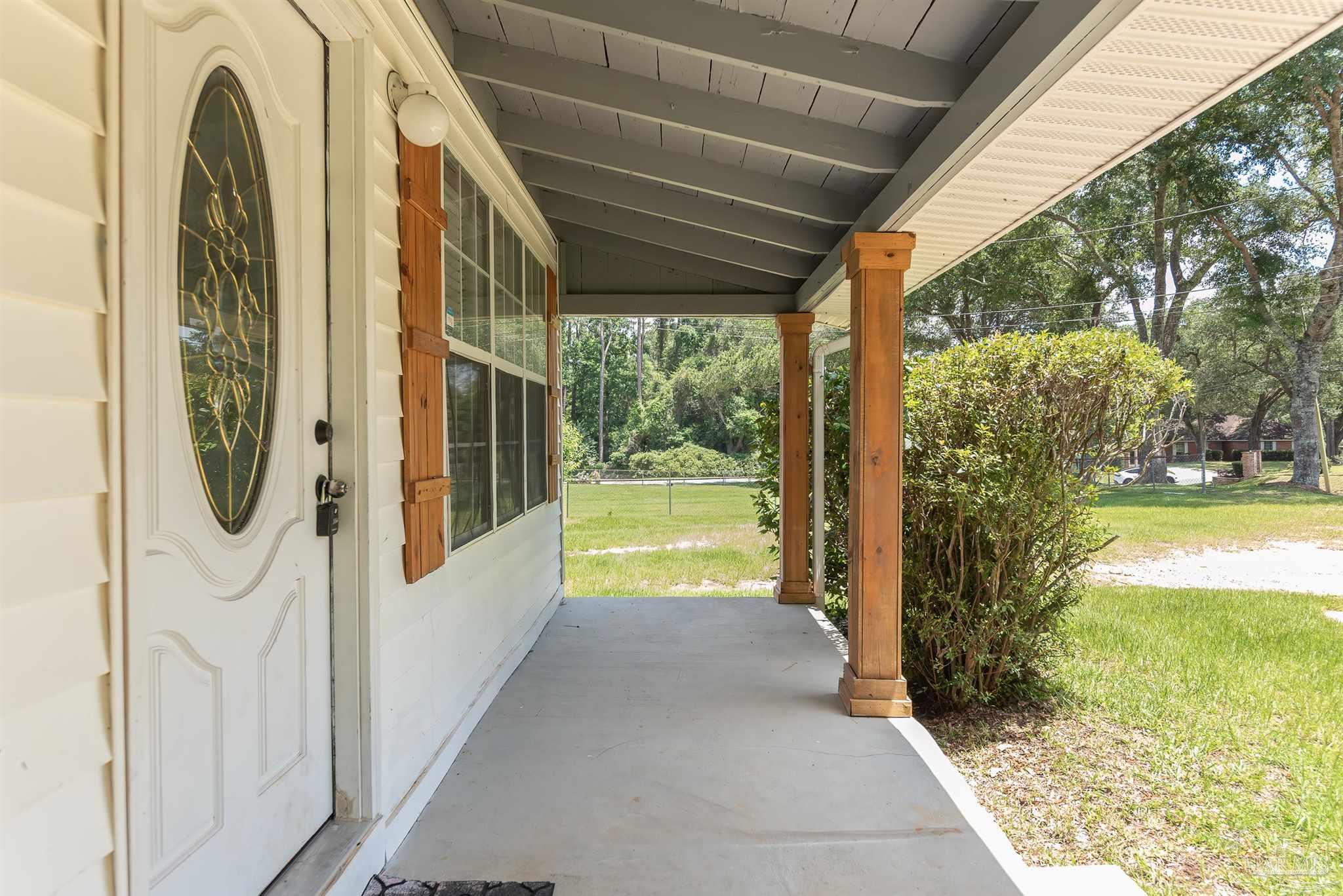 1358 Tate Road Cantonment, FL 32533 - Photo 4 of 45