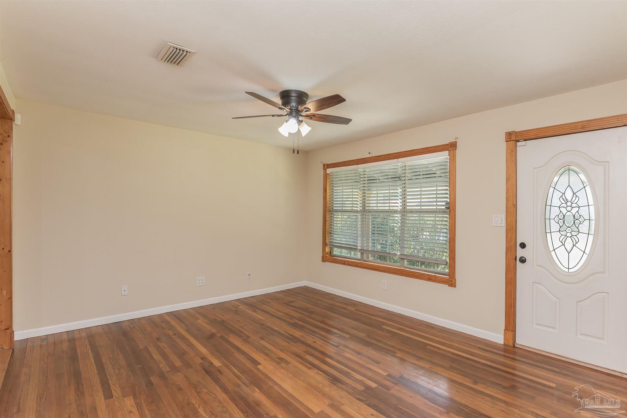 1358 Tate Road Cantonment, FL 32533 - Photo 5 of 45