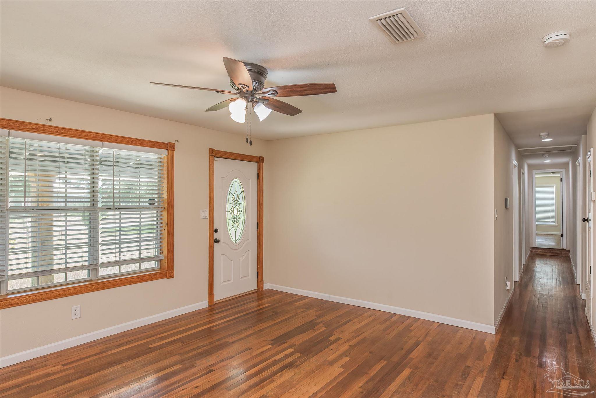 1358 Tate Road Cantonment, FL 32533 - Photo 7 of 45