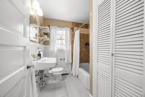 $1,300,000 | 4706 Elkins Avenue, Nashville, TN 37209