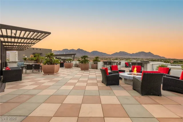 $925,000 | 11441 Allerton Park Drive, Unit 212, Las Vegas, NV 89135