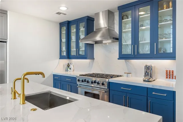 $925,000 | 11441 Allerton Park Drive, Unit 212, Las Vegas, NV 89135