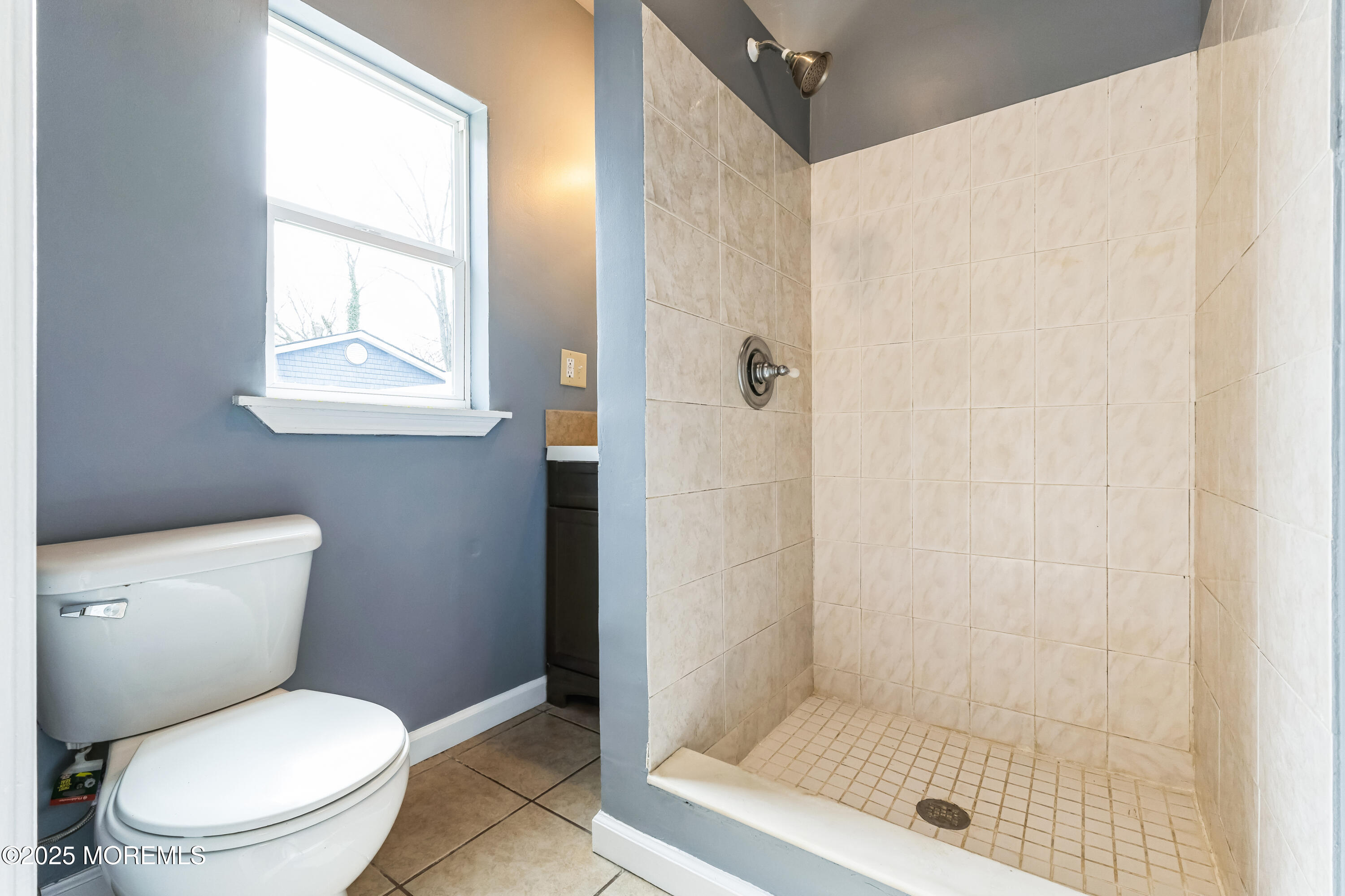 89 River Street Red Bank, NJ 07701 - Photo 11 of 31 89 River St. 1st Flr Full Bath