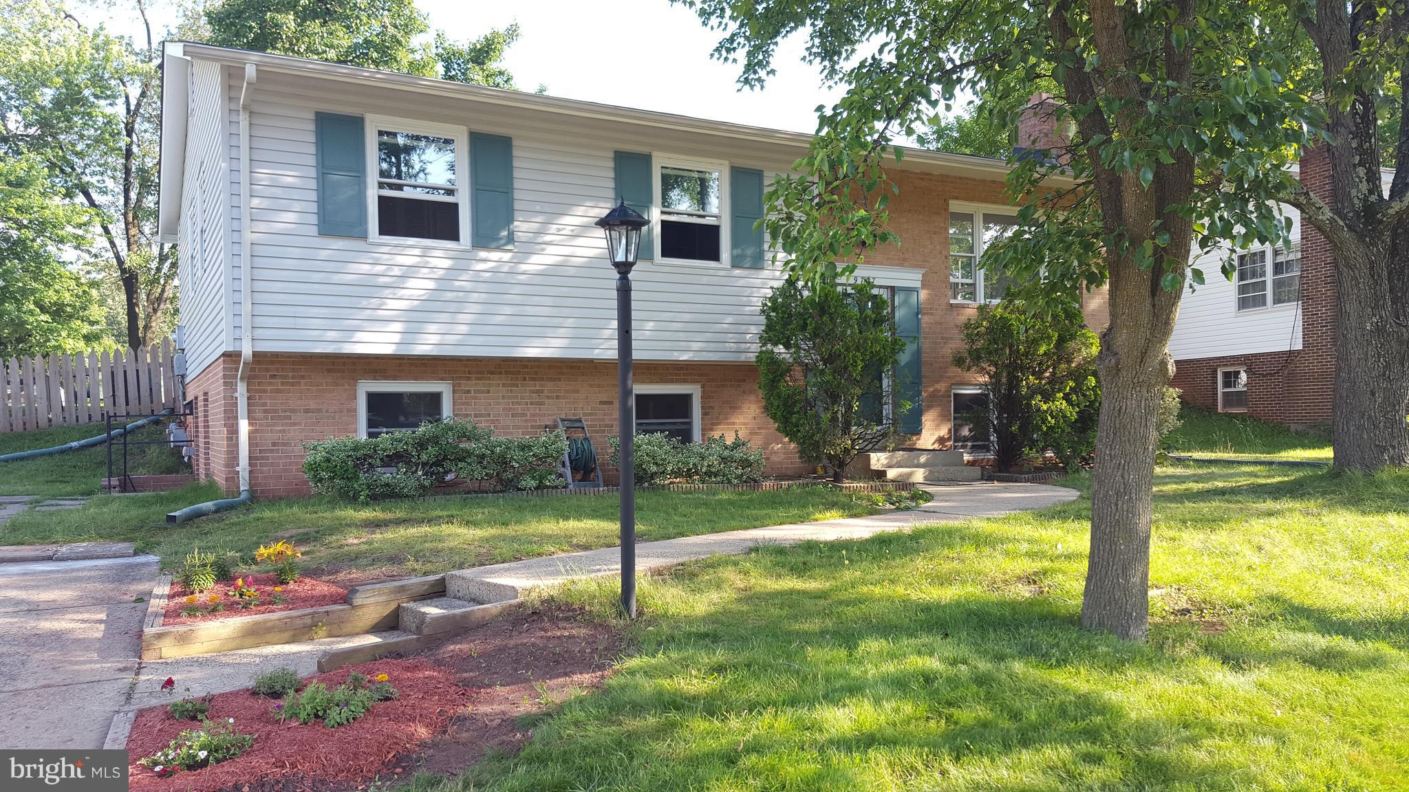 9707 Botsford Road Manassas, VA 20109 - Photo 1 of 30 Gorgeous Landscaping