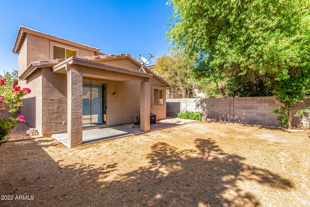 a backyard of a house