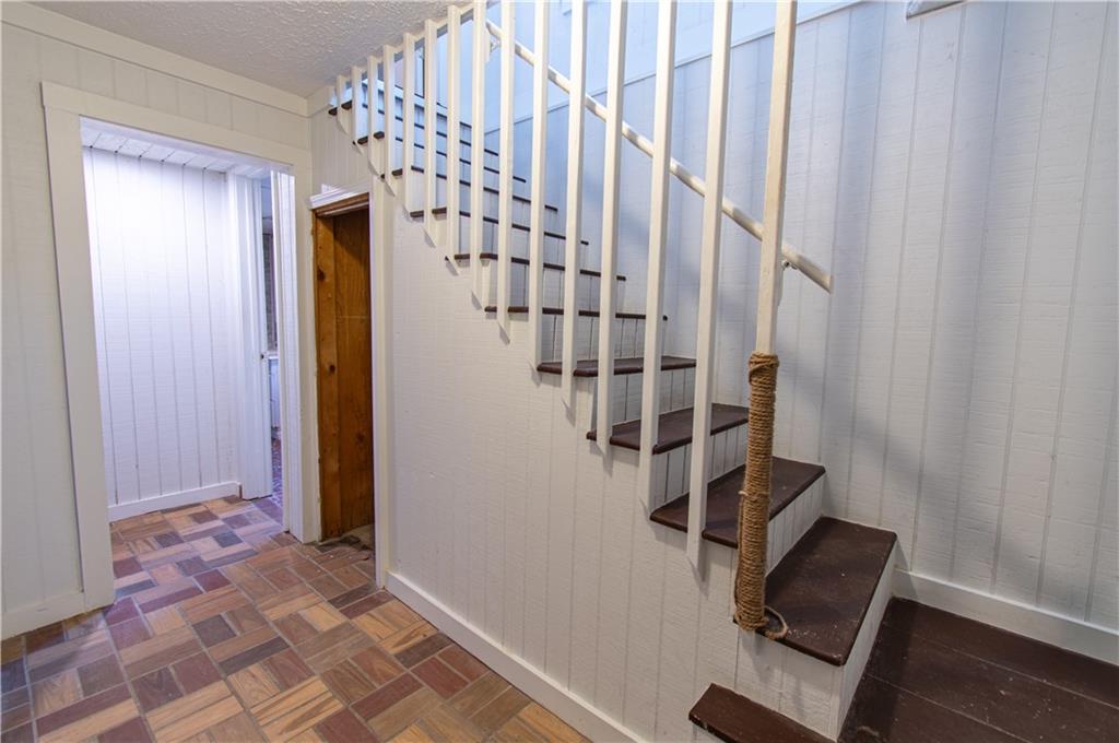 250 Nottingham Way Fairmount, GA 30139 - Photo 24 of 43 a view of entryway with wooden floor