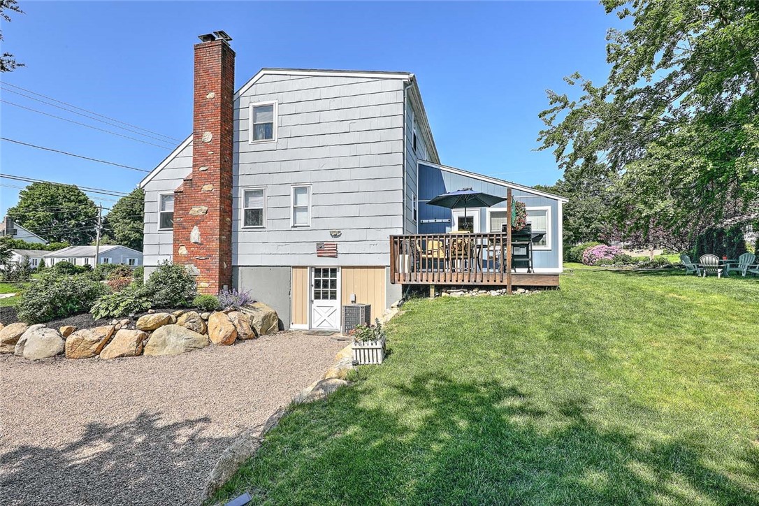56 King Philip Road Narragansett, RI 02882 - Photo 34 of 41
