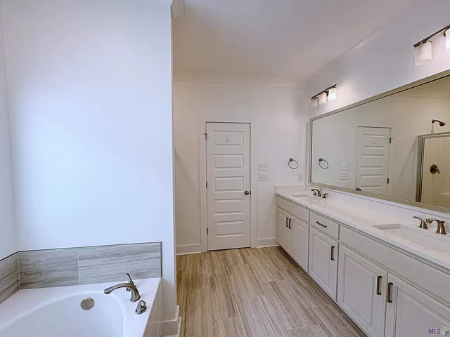 $2,300 | 10263 Alderman Drive, Baton Rouge, LA 70818