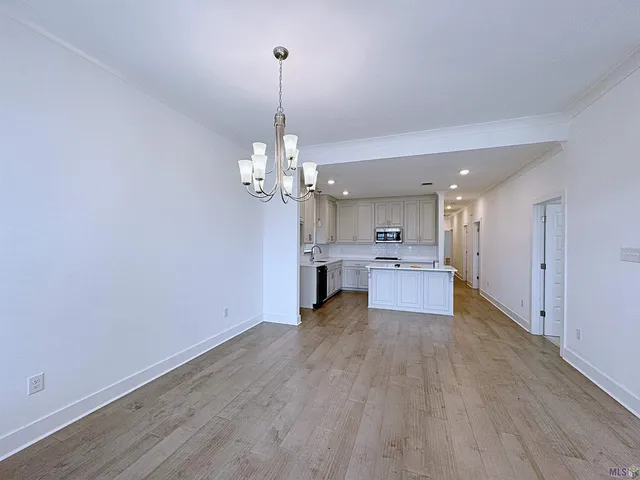 $2,300 | 10263 Alderman Drive, Baton Rouge, LA 70818