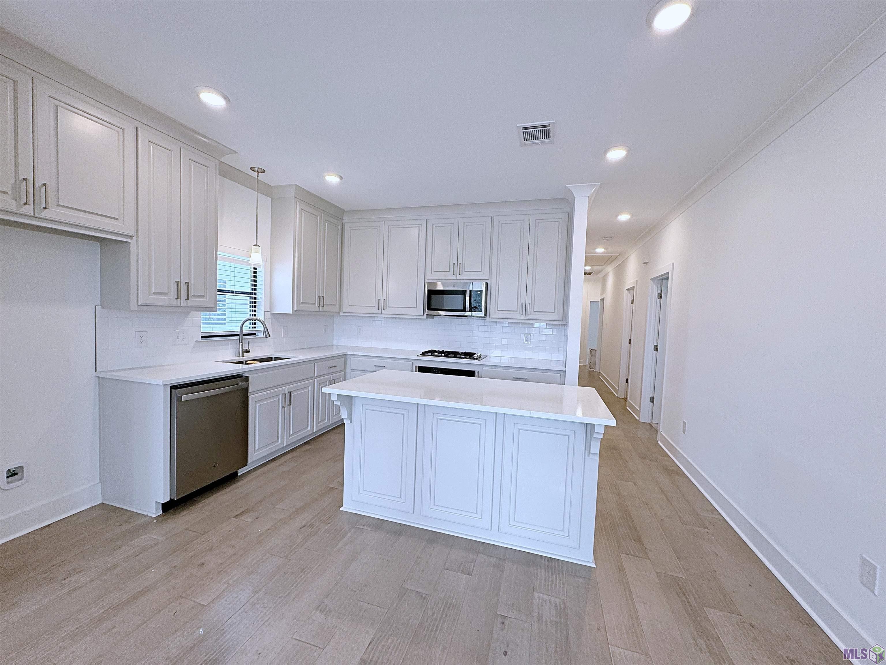 10263 Alderman Drive Baton Rouge, LA 70818 - Photo 10 of 23