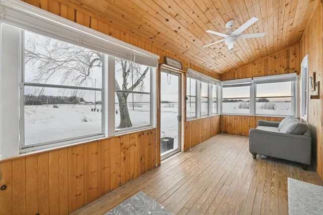 $574,900 | 14620 County Road 31, Hamburg, MN 55339