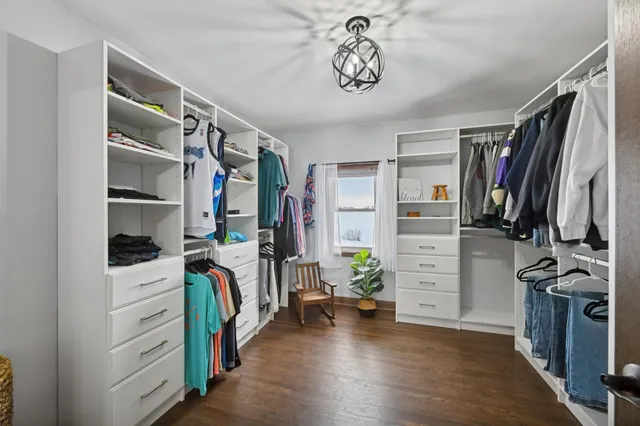 $589,900 | 14620 County Road 31, Hamburg, MN 55339