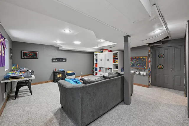 $589,900 | 14620 County Road 31, Hamburg, MN 55339