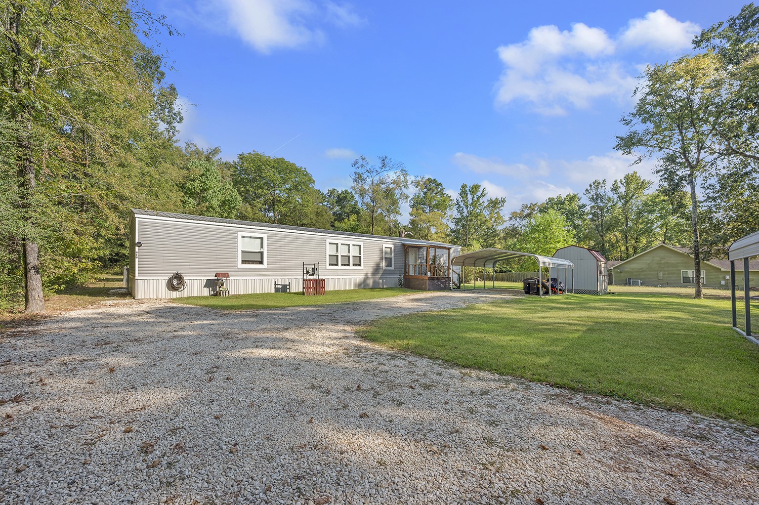 519 South 1st Street Huntington, TX 75949 - Photo 6 of 38