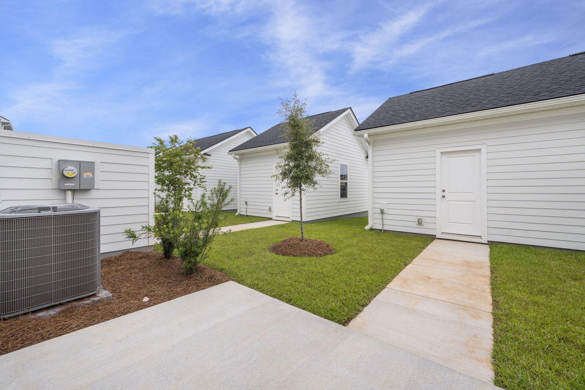 762 Blueway Avenue Summerville, SC 29486 - Photo 19 of 21 18-web-or-mls-Barclay Media Co.-18