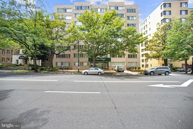 $1,595 | 5406 Connecticut Avenue Northwest, Unit 705, Washington, DC 20015