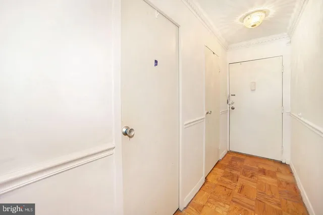 $1,595 | 5406 Connecticut Avenue Northwest, Unit 705, Washington, DC 20015