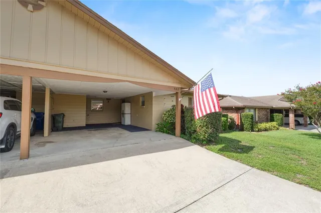$224,000 | 522 Villa Vista Boulevard, Lakeland, FL 33813