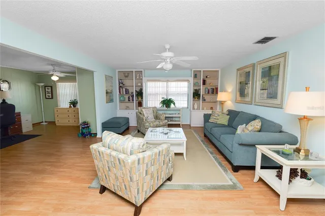 $224,000 | 522 Villa Vista Boulevard, Lakeland, FL 33813