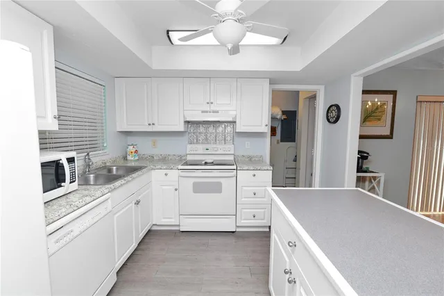 $224,000 | 522 Villa Vista Boulevard, Lakeland, FL 33813