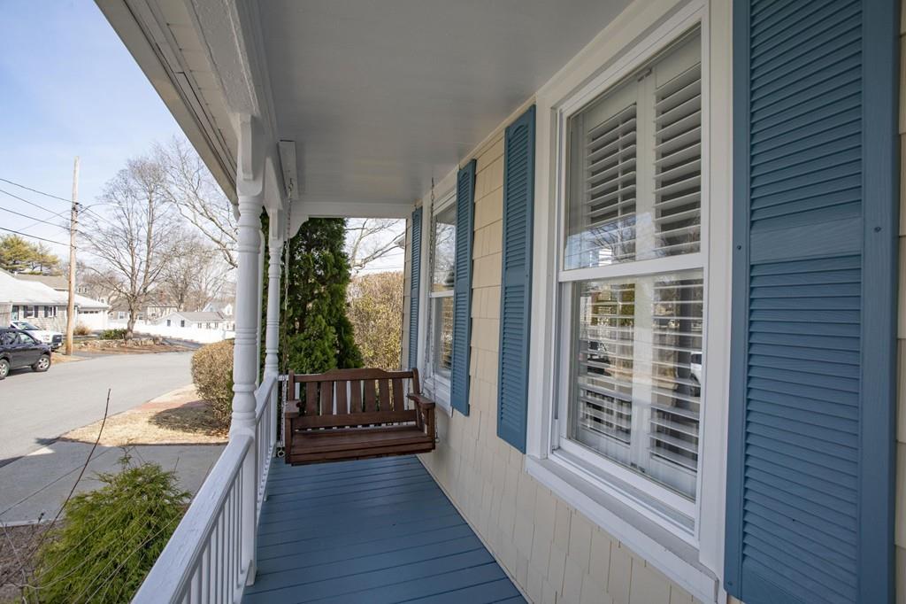 34 Thayer Road Braintree, MA 02184 - Photo 4 of 42 Gallery Image 4