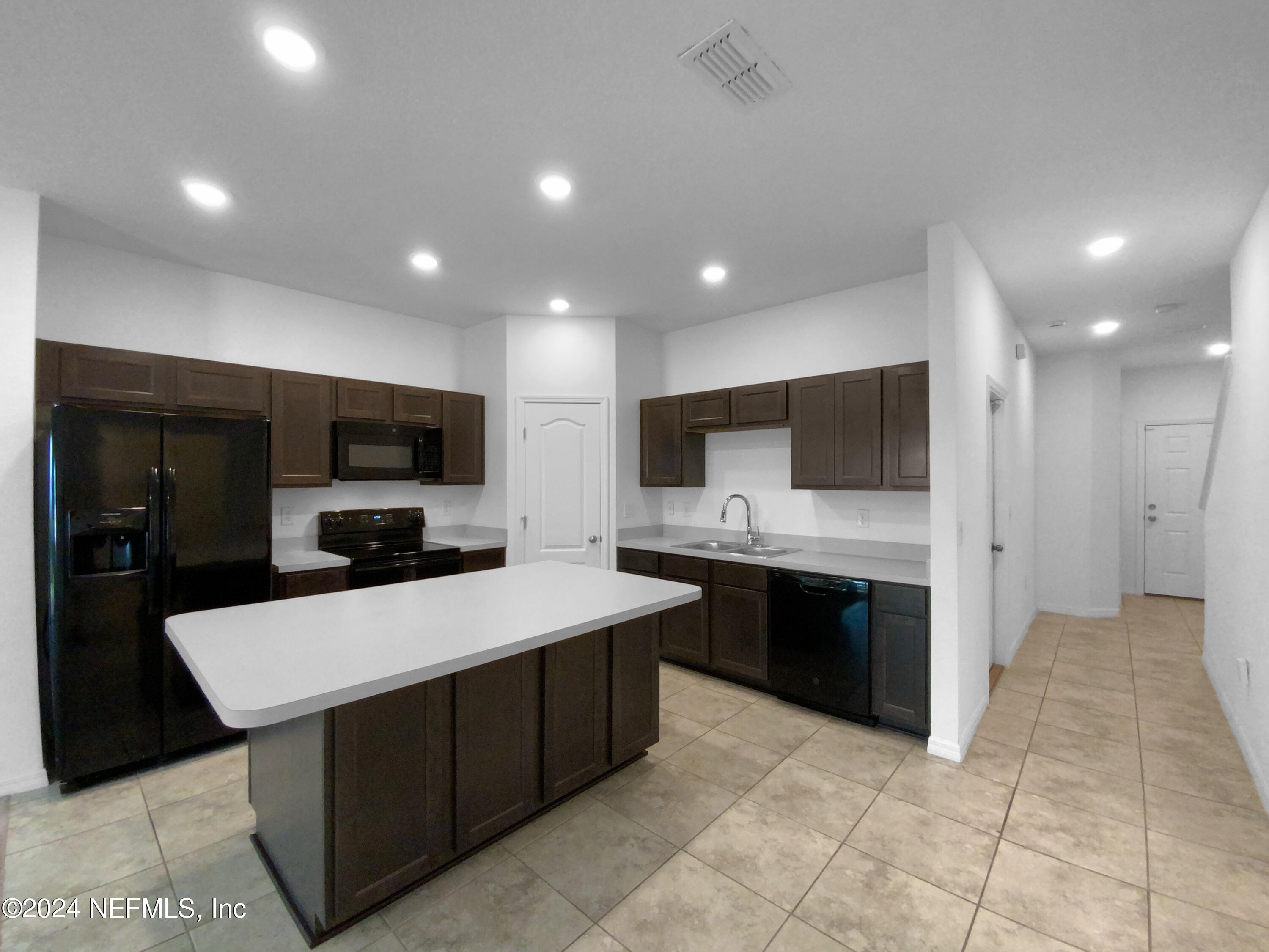 749 Bent Baum Road Jacksonville, FL 32205 - Photo 9 of 21 listing_8