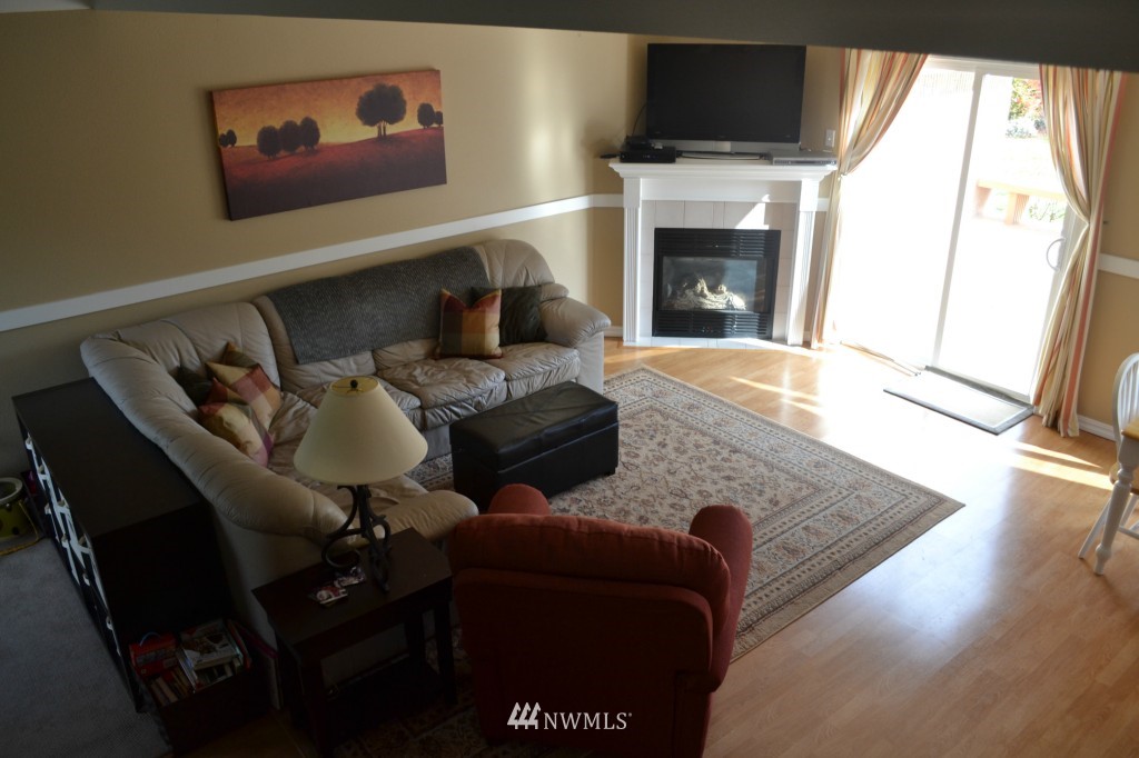9619 Meadow Road Southwest Lakewood, WA 98499 - Photo 10 of 15 Gallery Image 10