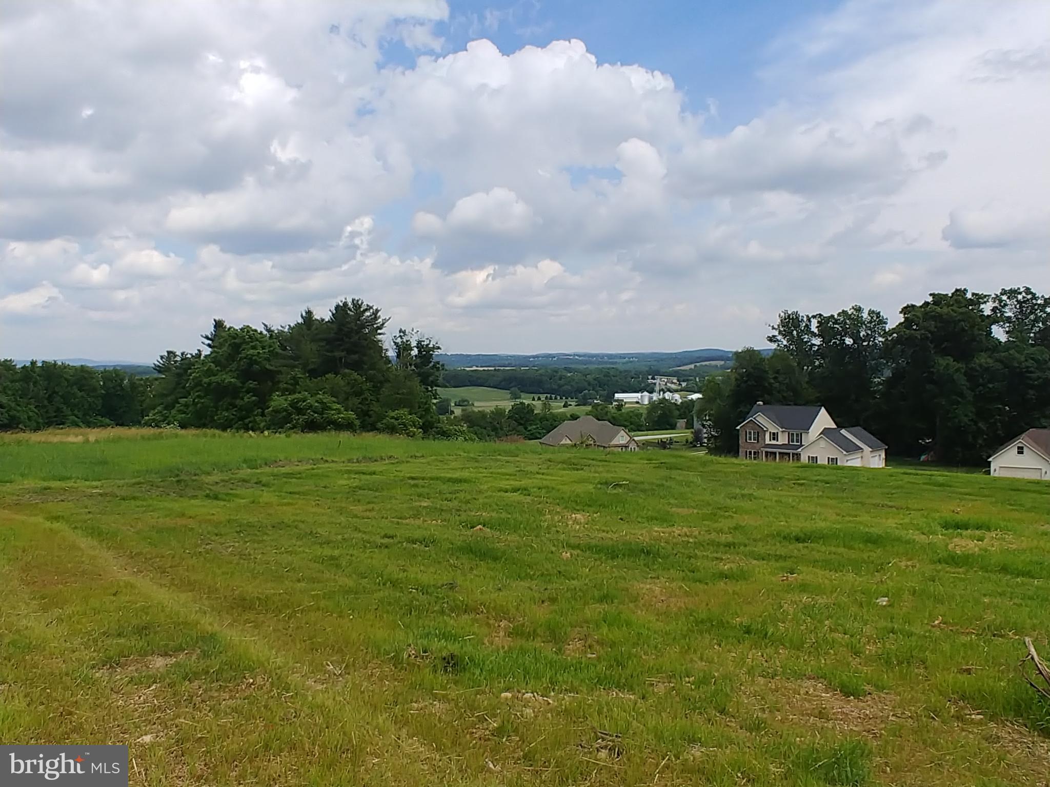 325 Greenwood Road Spring Grove, PA 17362 - Photo 1 of 5
