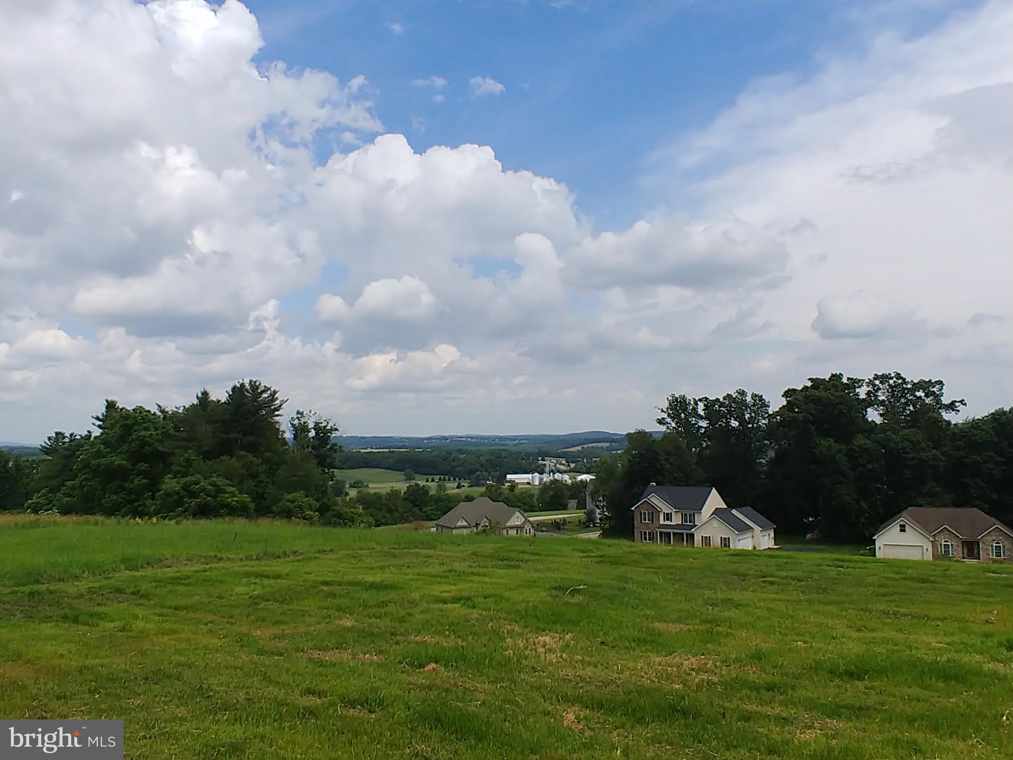 325 Greenwood Road Spring Grove, PA 17362 - Photo 4 of 5