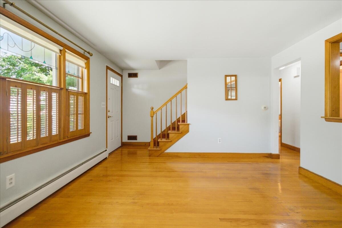 25 Abby Road Windham, ME 04062 - Photo 15 of 63 24-03_Living Room 05