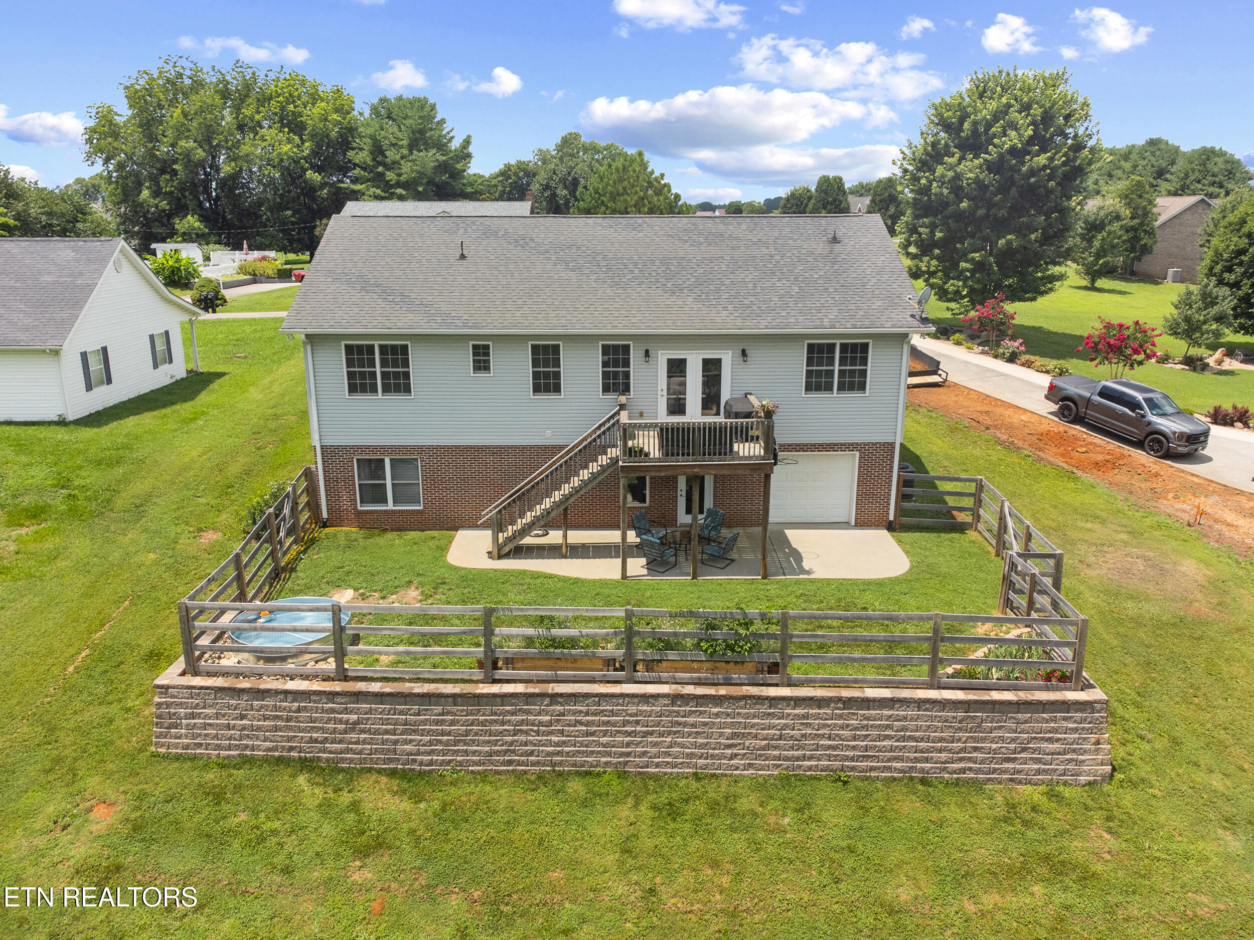 3861 Valentine Road Maryville, TN 37804 - Photo 27 of 34 Rear View