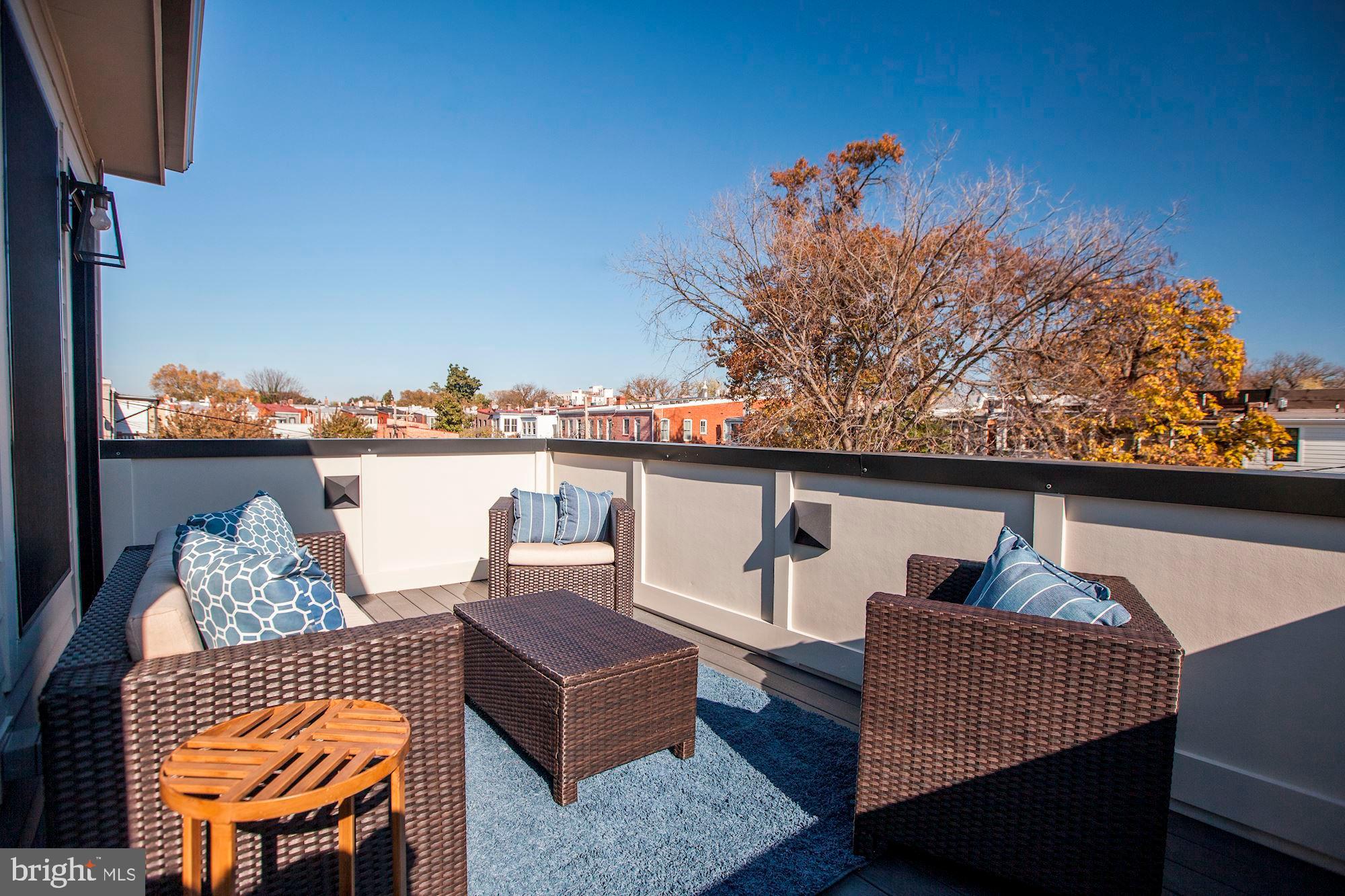 242 10th Street Southeast Washington, DC 20003 - Photo 27 of 43