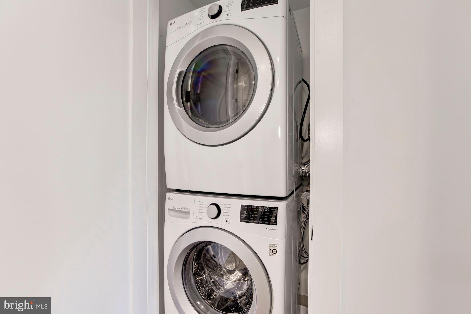 242 10th Street Southeast Washington, DC 20003 - Photo 28 of 43