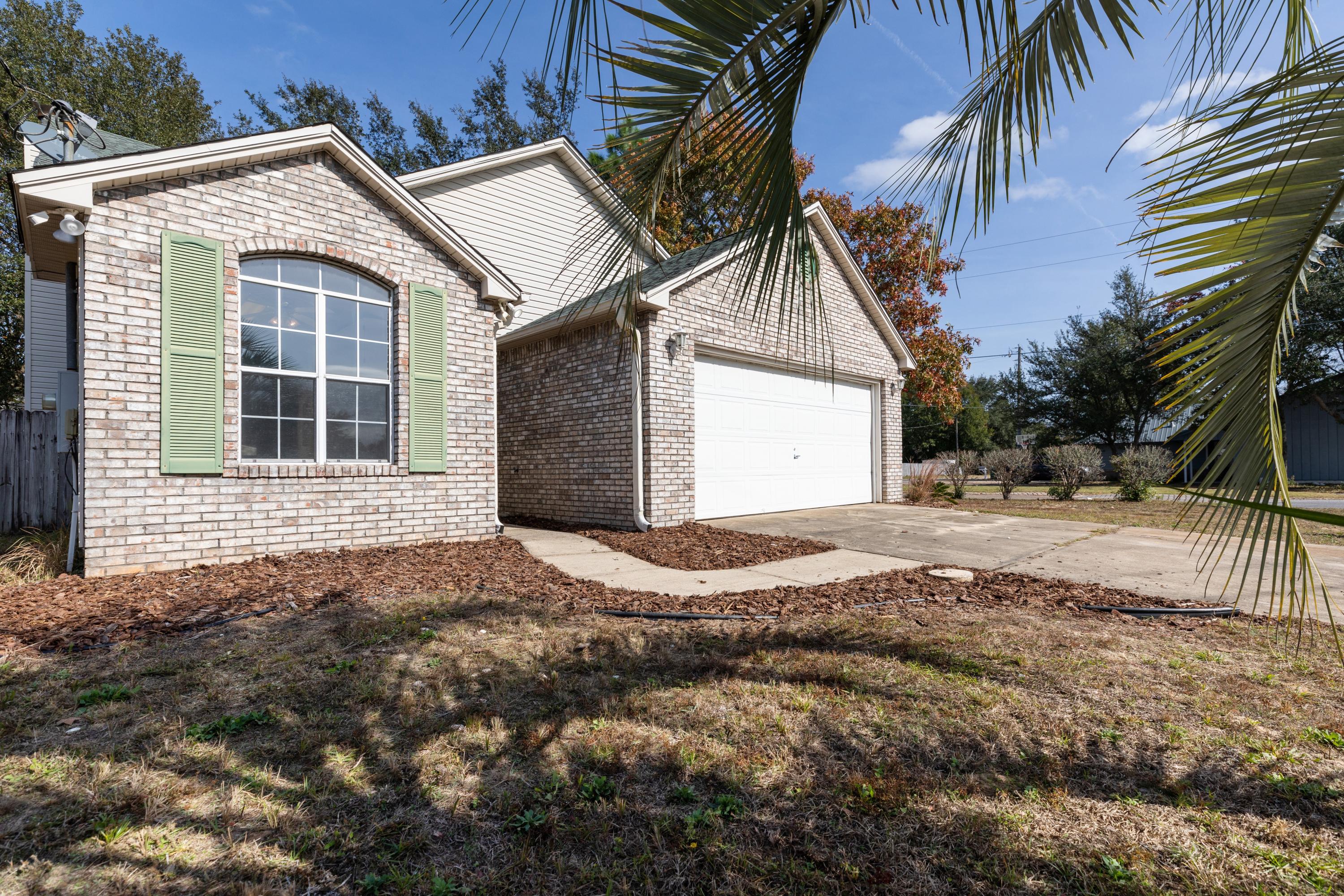 298 Covell Road Crestview, FL 32539 - Photo 3 of 34 Gallery Image 3