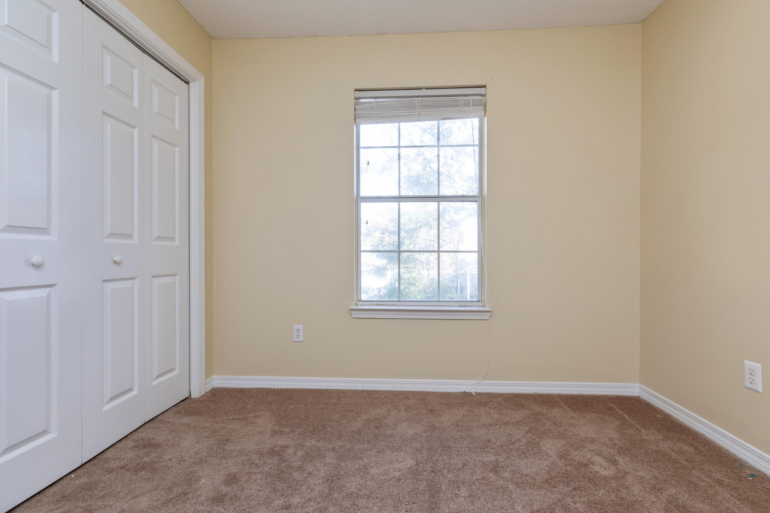 298 Covell Road Crestview, FL 32539 - Photo 4 of 34 Gallery Image 4