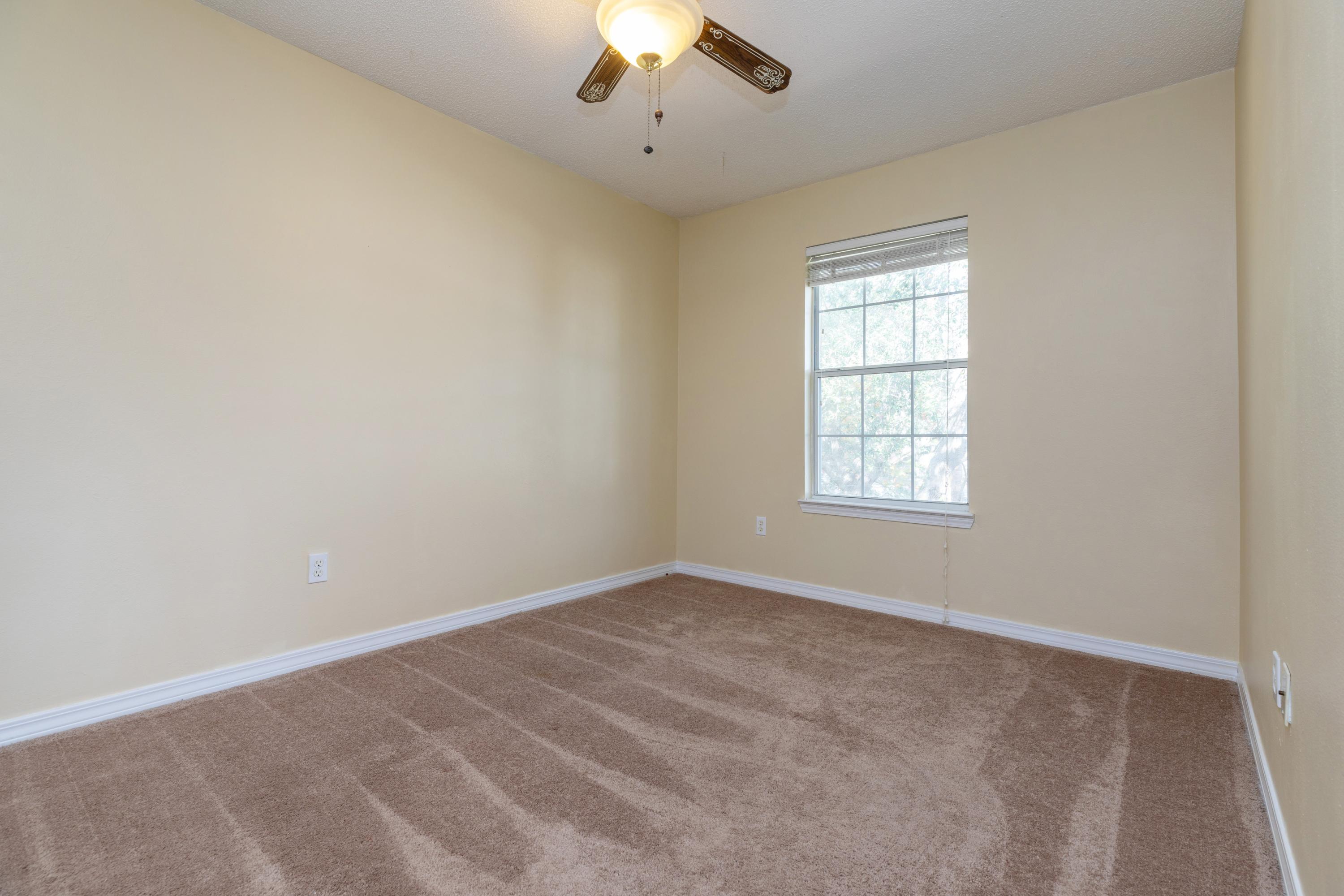298 Covell Road Crestview, FL 32539 - Photo 7 of 34 Gallery Image 7