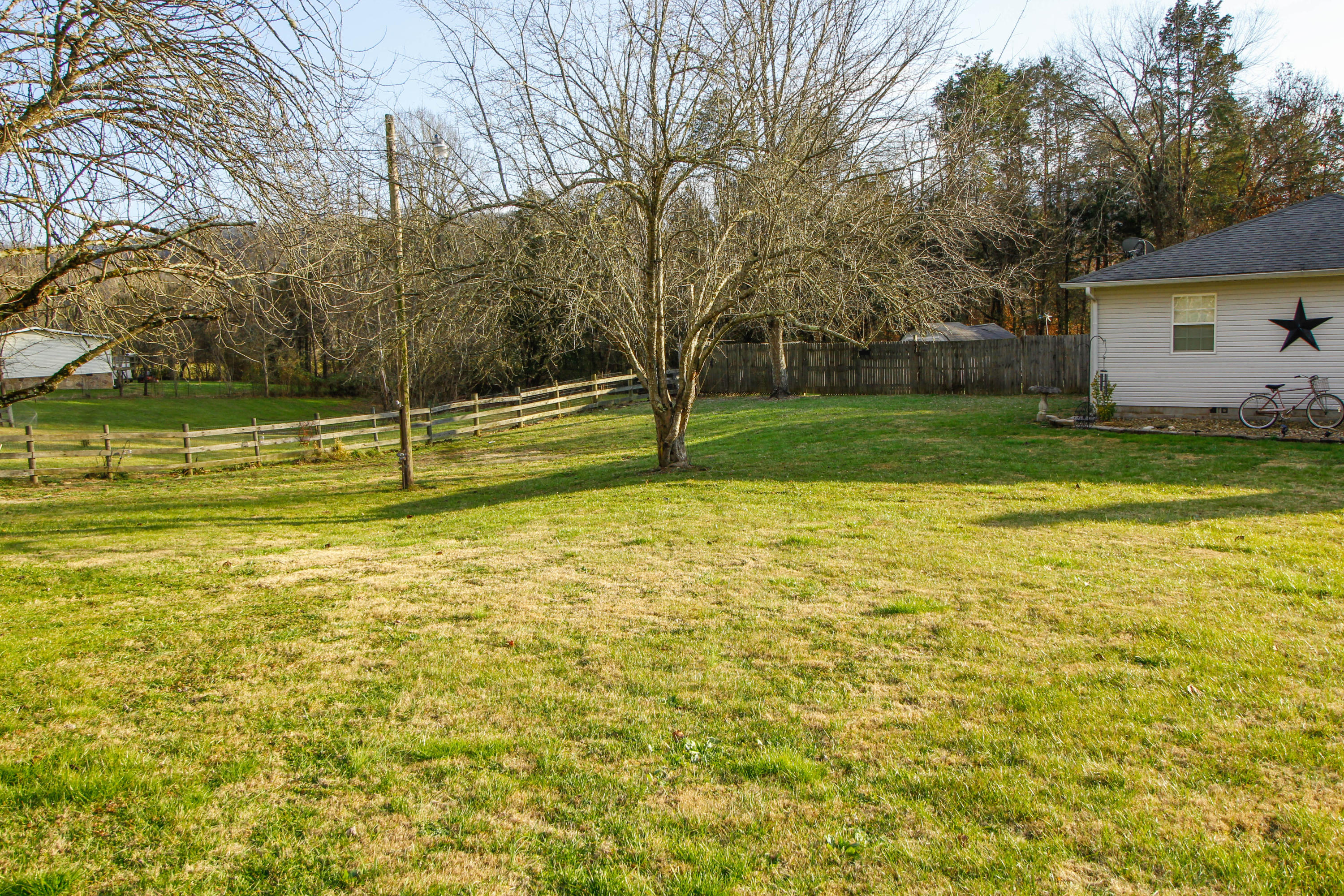 1047 Satterfield Road Maynardville, TN 37807 - Photo 35 of 36 satterfield side 2