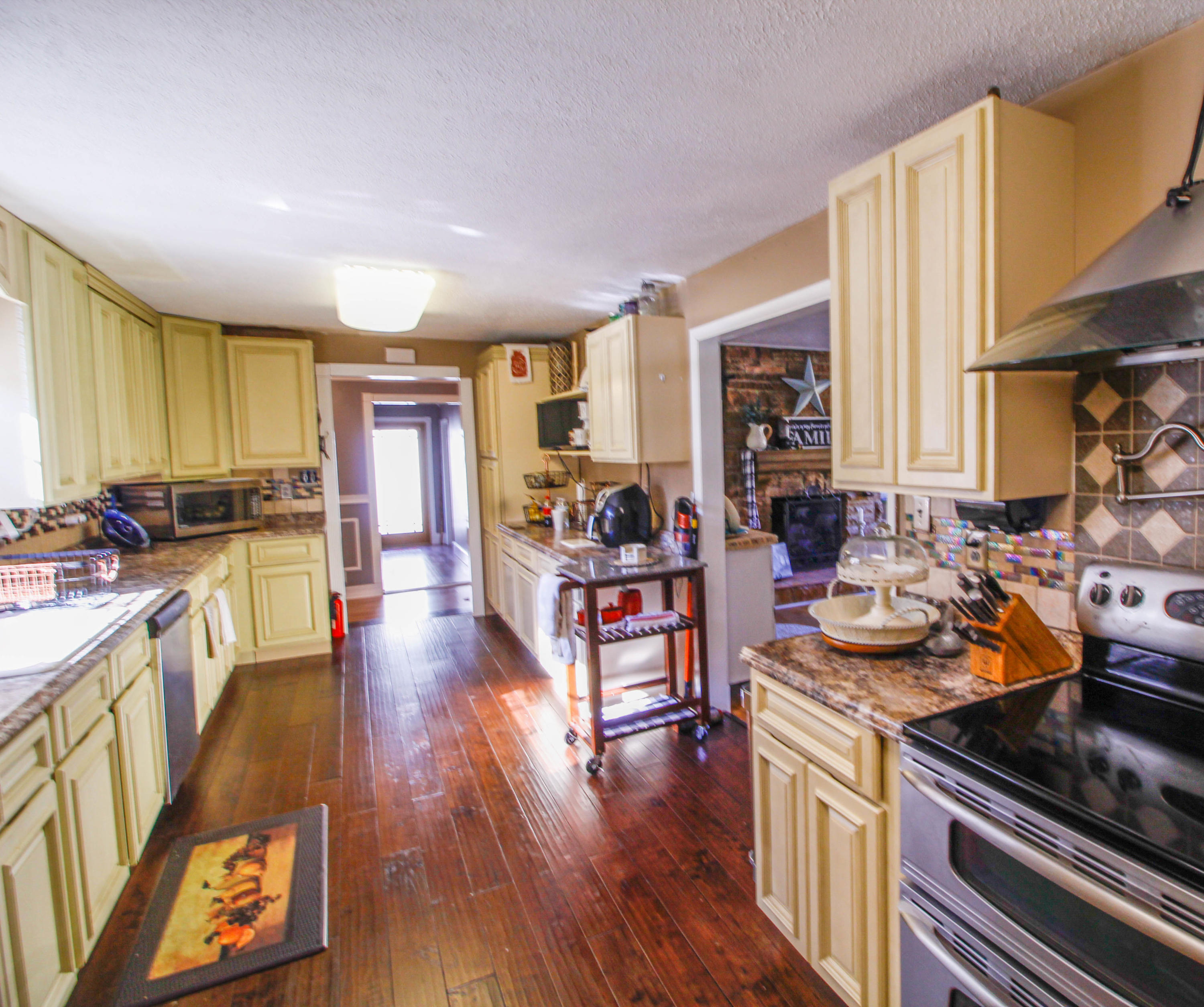 1047 Satterfield Road Maynardville, TN 37807 - Photo 7 of 36 satterfield kitch3