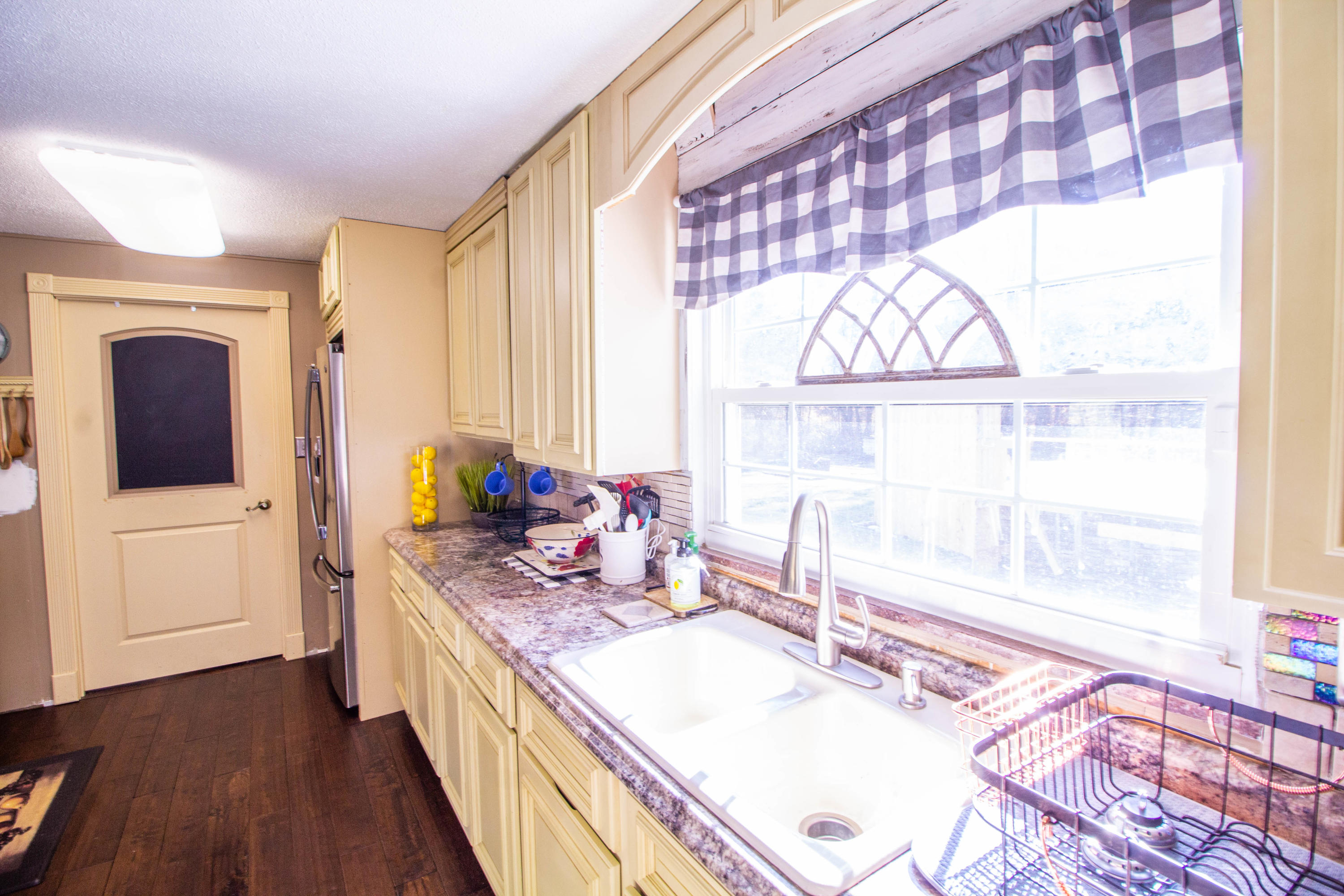 1047 Satterfield Road Maynardville, TN 37807 - Photo 8 of 36 satterfield kitchen