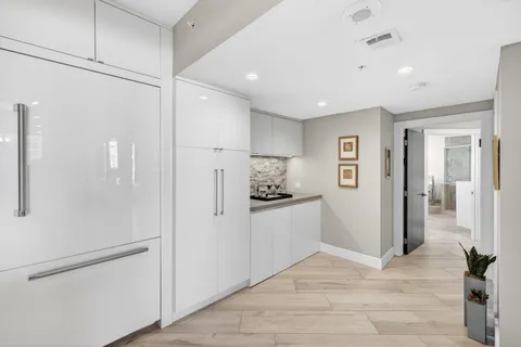 $1,069,000 | 100 South Birch Road, Unit 803, Fort Lauderdale, FL 33316