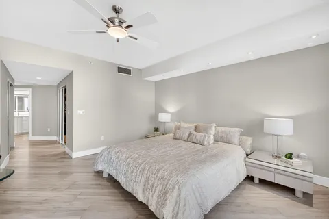 $1,069,000 | 100 South Birch Road, Unit 803, Fort Lauderdale, FL 33316