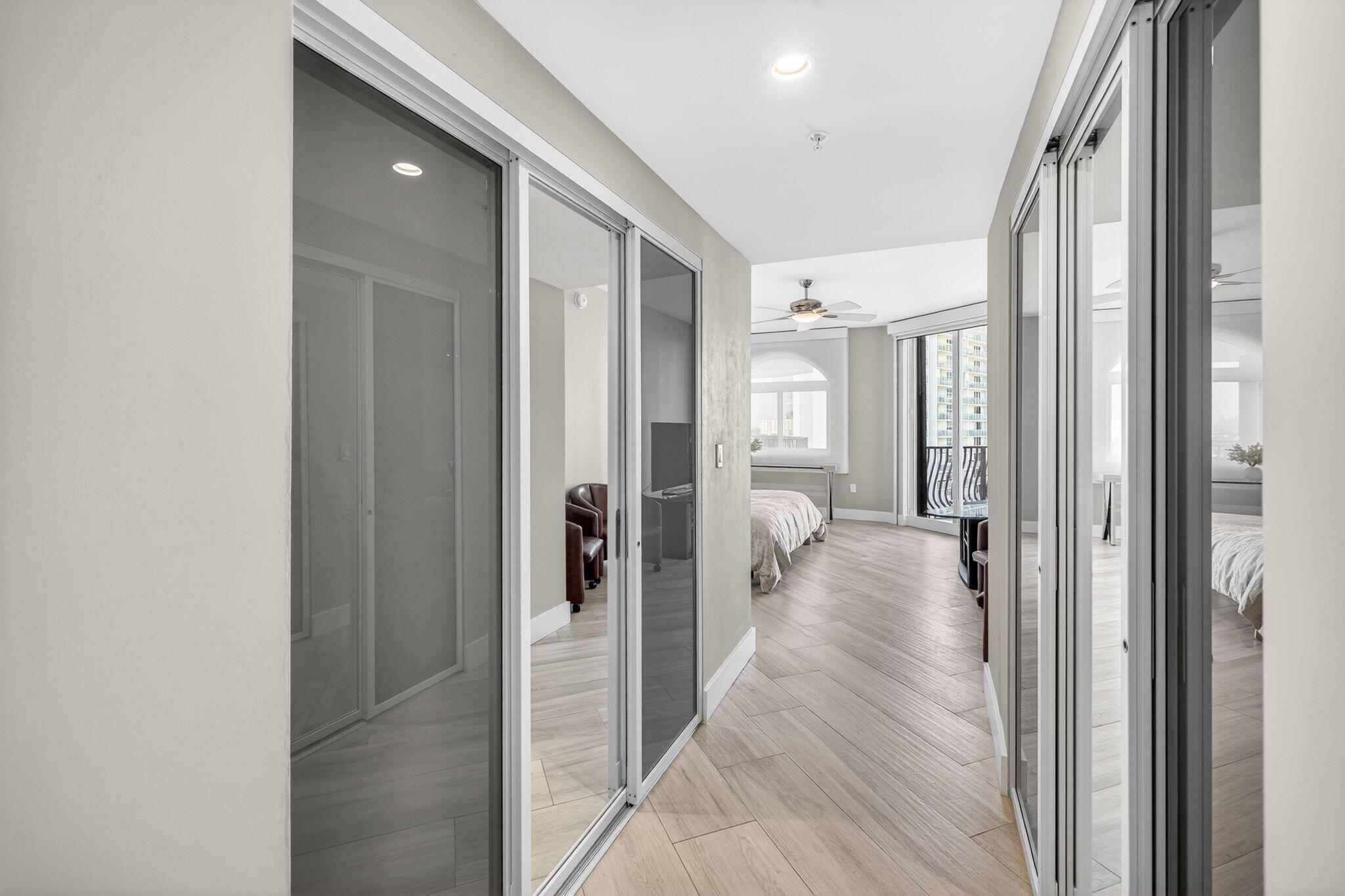 100 South Birch Road, Unit 803 Fort Lauderdale, FL 33316 - Photo 23 of 70 49-web-or-mls-49-print-699A6367