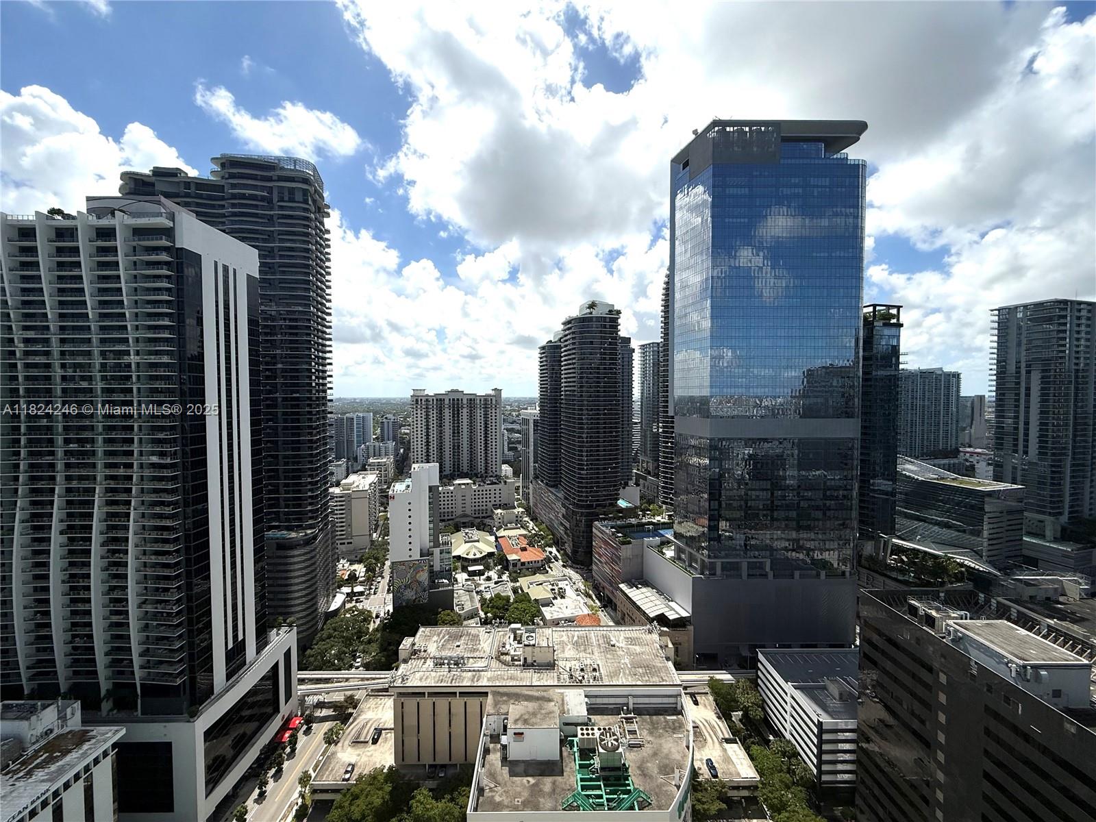 951 Brickell Avenue, Unit 3703 Miami, FL 33131 - Photo 16 of 34 a city view
