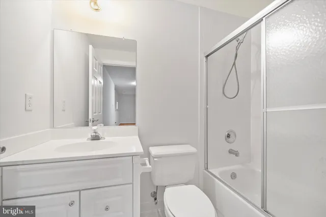 $1,500,000 | 5495 Rockpointe Drive, Clifton, VA 20124