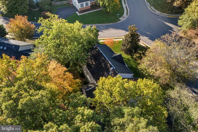 $1,500,000 | 5495 Rockpointe Drive, Clifton, VA 20124