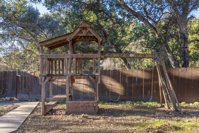 $1,550,000 | 9805 Carmel Valley Road, Carmel, CA 93923