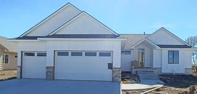 $416,944 | 8761 East Bradford Street, Wichita, KS 67210