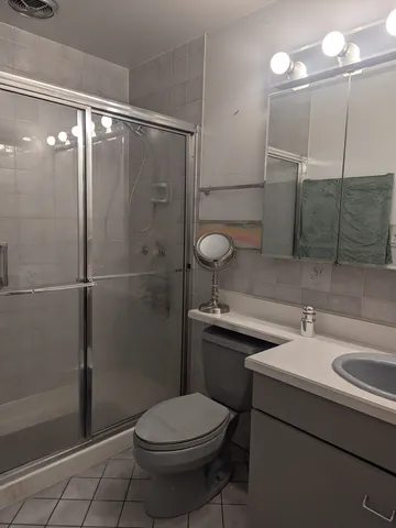 $2,200 | 6814 North Ashland Boulevard, Unit 1C, Chicago, IL 60626