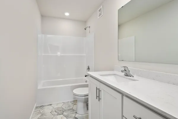 $352,900 | 7075 139th Place Northwest, Ramsey, MN 55303