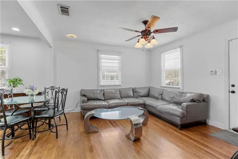 $209,000 | 452 West Avenue, Harahan, LA 70123